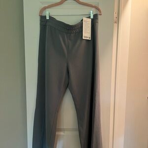 Lululemon ribbed sage green pants
